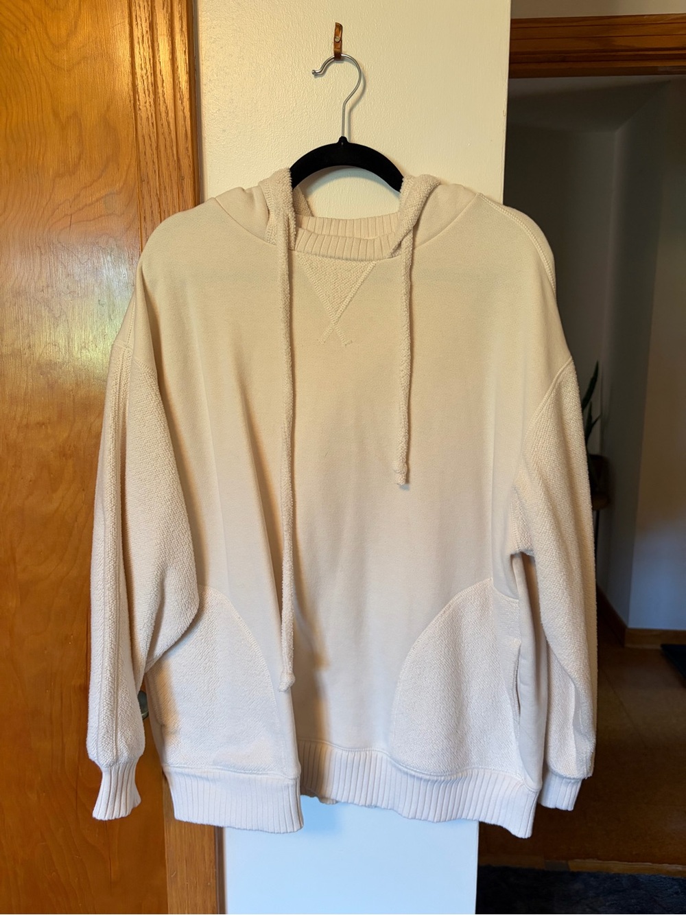 aerie Cream Hooded Pullover Sweatshirt